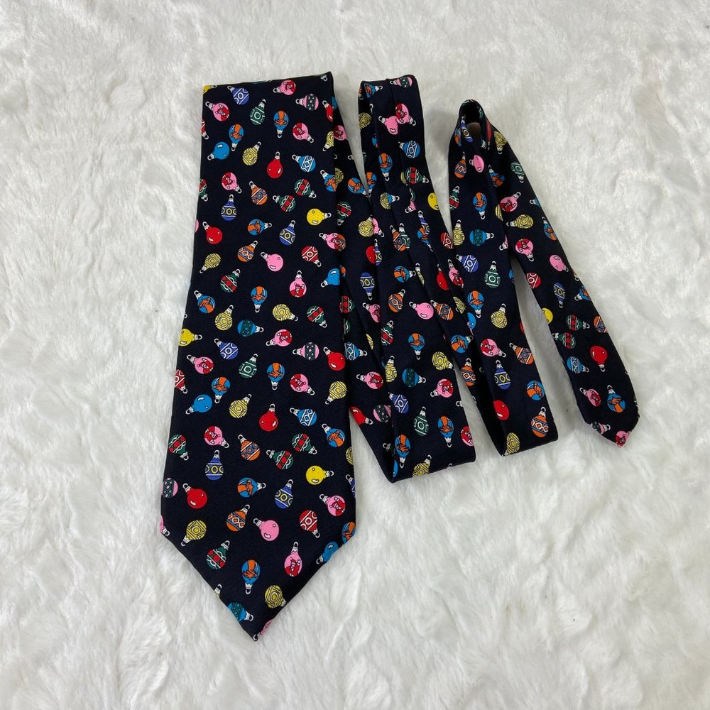 John Henry  Vintage 100% Silk Tie  all over print Christmas Ornaments